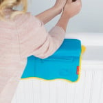 وسادة حمام للرضع سكيب هوب موبي مطبوع عليها باللون الأزرق