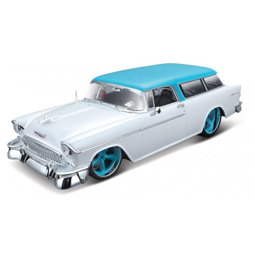 Maisto Design 1:18 Scale Classic Muscle 1955 Chevrolet Nomad
