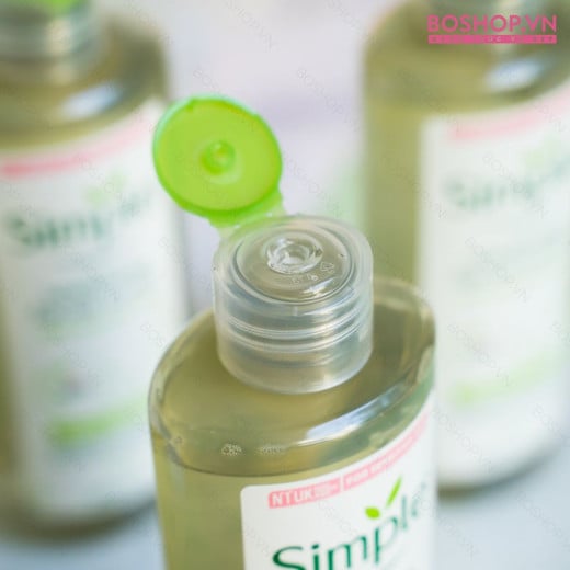 Simple Kind to Skin Soothing Facial Toner 200 ml