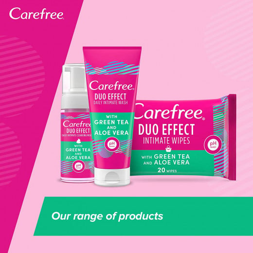 Carefree Duo Effect Intimate Wipes With Green Tea And Aloe Vera, 20 Wipes