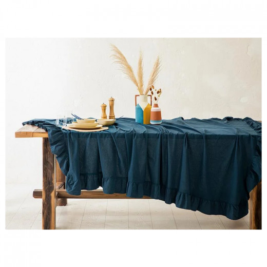 مفرش طاولة قطن مع رتوش, لون ازرق, 160*240 سم من انجلش هوم