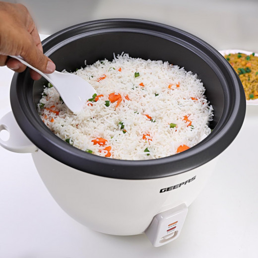 Geepas Automatic Rice Cooker, 2.8 Litter, 900 Watt